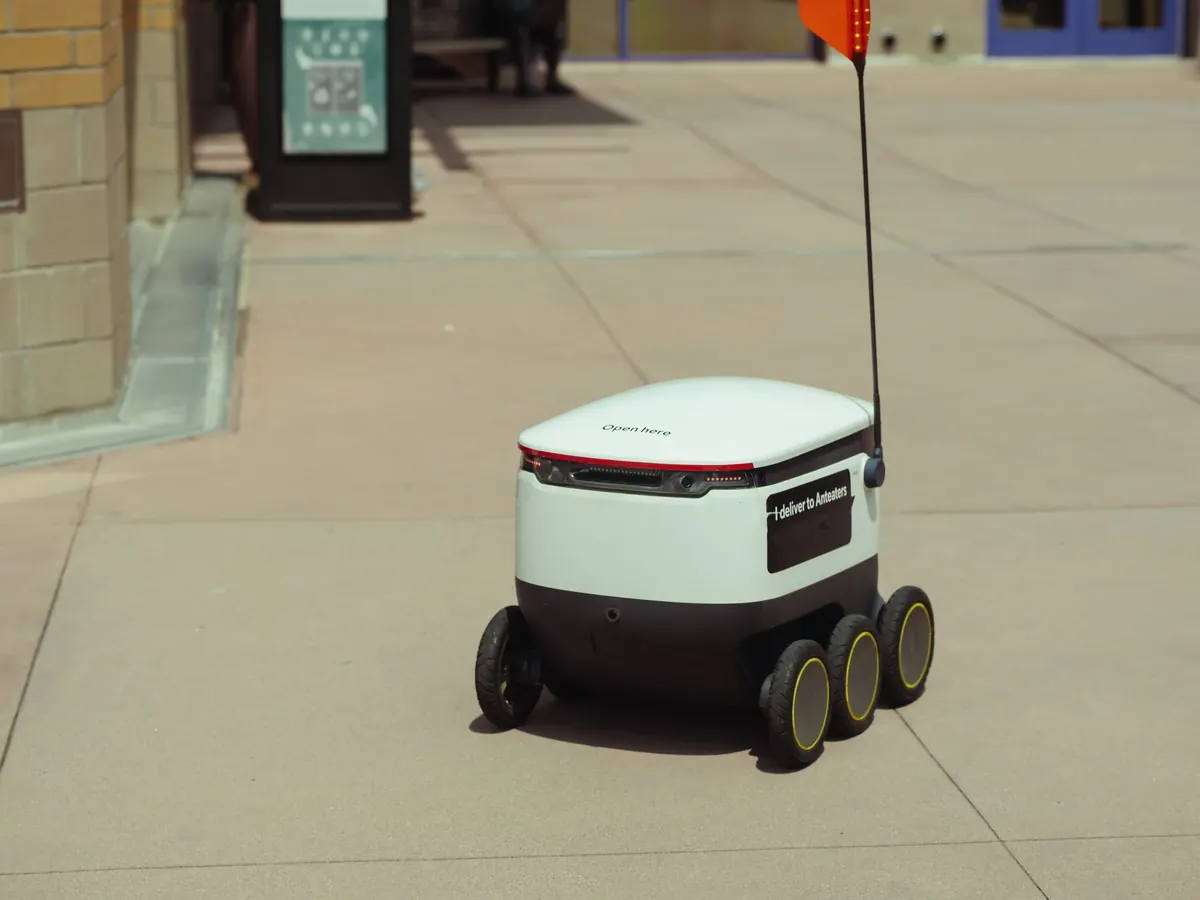 How Your City Can Pilot Autonomous Delivery Robots: A Local Government Playbook